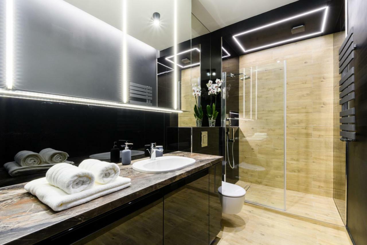 Zlota Luxury Apartments Варшава Екстер'єр фото
