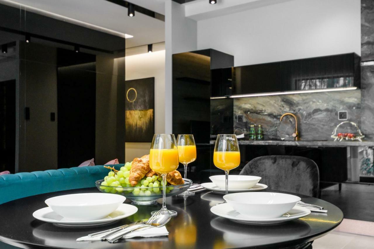Zlota Luxury Apartments Варшава Екстер'єр фото