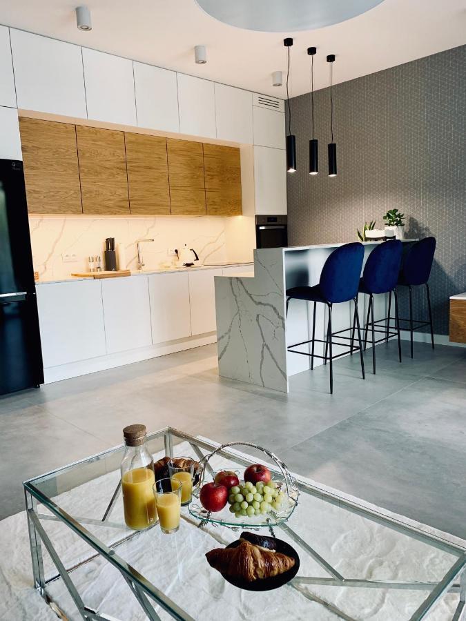 Zlota Luxury Apartments Варшава Екстер'єр фото