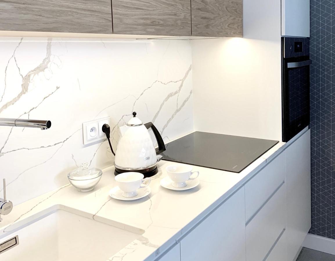 Zlota Luxury Apartments Варшава Екстер'єр фото